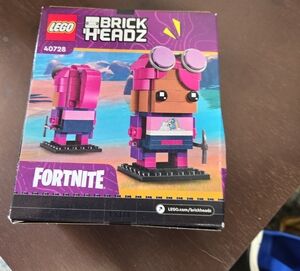 LEGO BrickHeadz Fortnite Set - Pink and Black - 40728